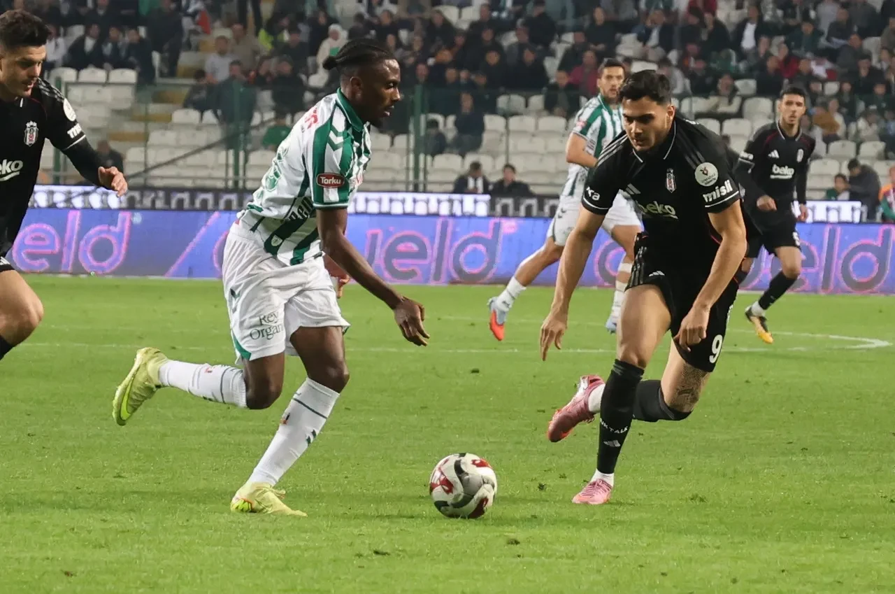 Beşiktaş sahasında Konyaspor'u ağırlıyor! Maç öncesi muhtemel 11'ler