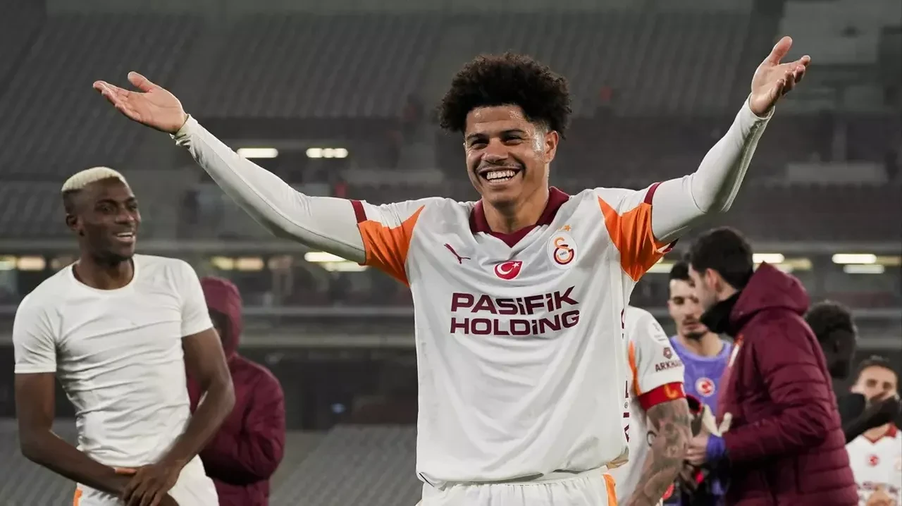Fenerbahçe ve Beşiktaş'ın transfer hamleleri süreci değiştirdi: Galatasaray orta sahasında çarpıcı detay!