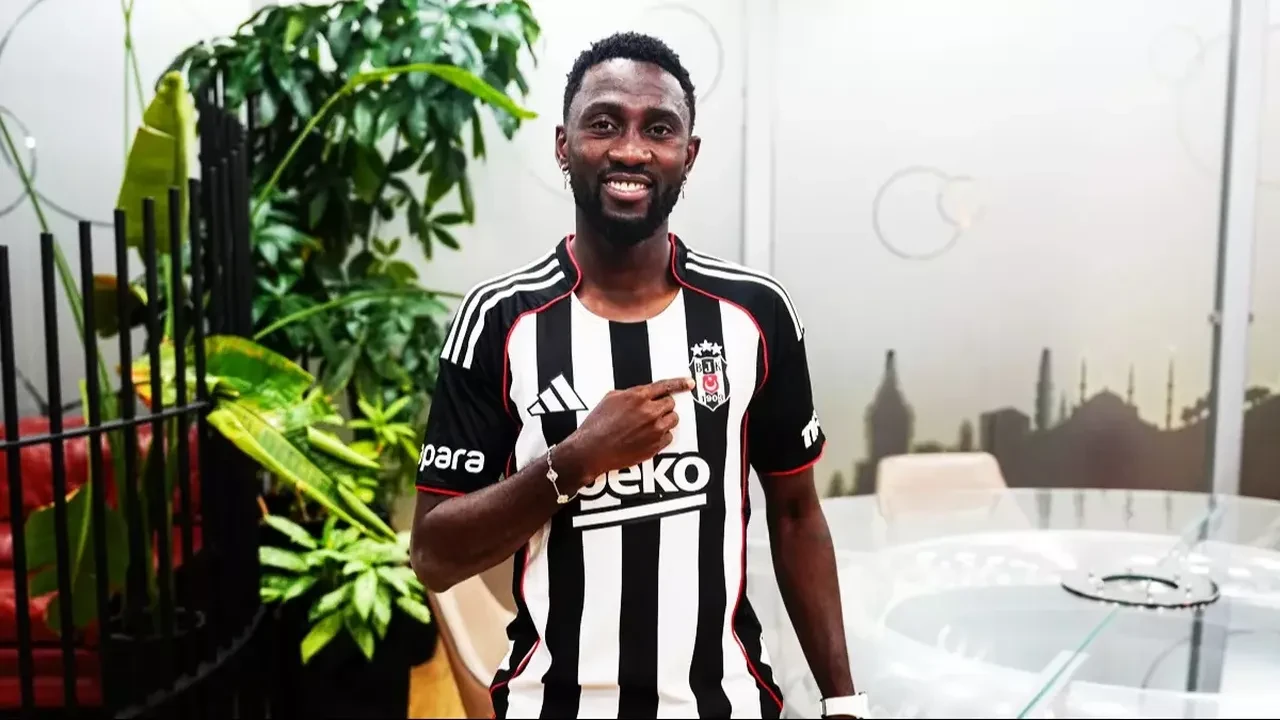 Fenerbahçe ve Beşiktaş'ın transfer hamleleri süreci değiştirdi: Galatasaray orta sahasında çarpıcı detay!