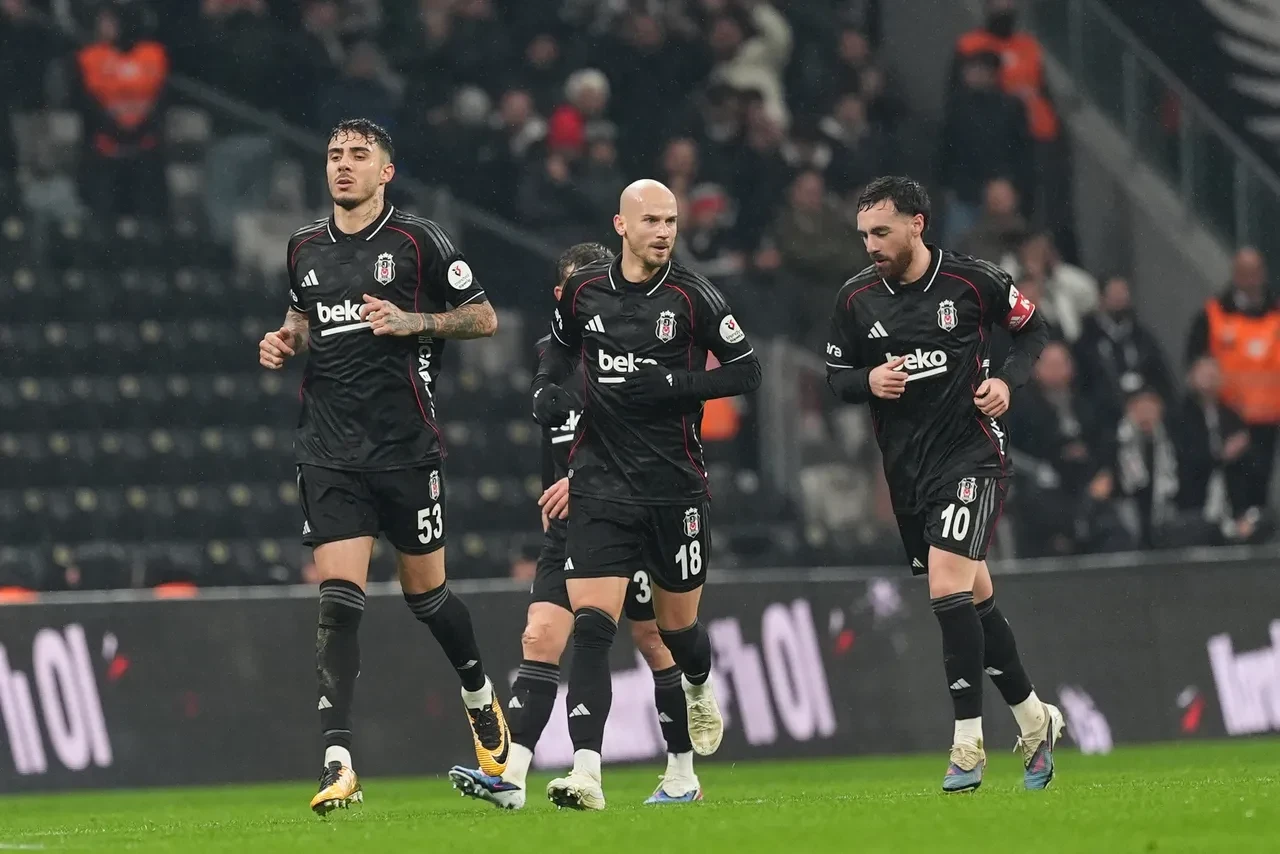 Sergen Yalçın'dan hem Beşiktaş camiasına hem de hakemlere net mesajlar!