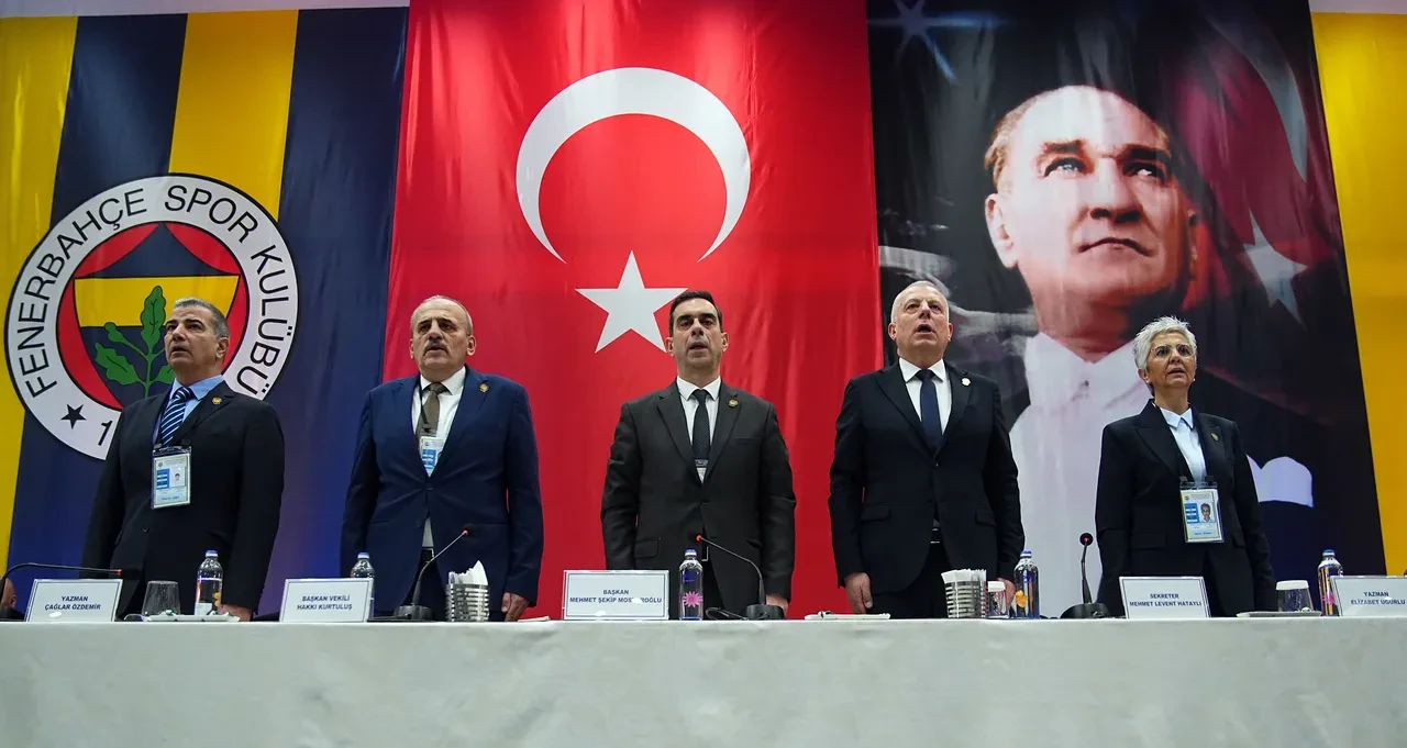 Şükrü Saraçoğlu Stadı taşınıyor mu? Fenerbahçe'den beklenen açıklama geldi 