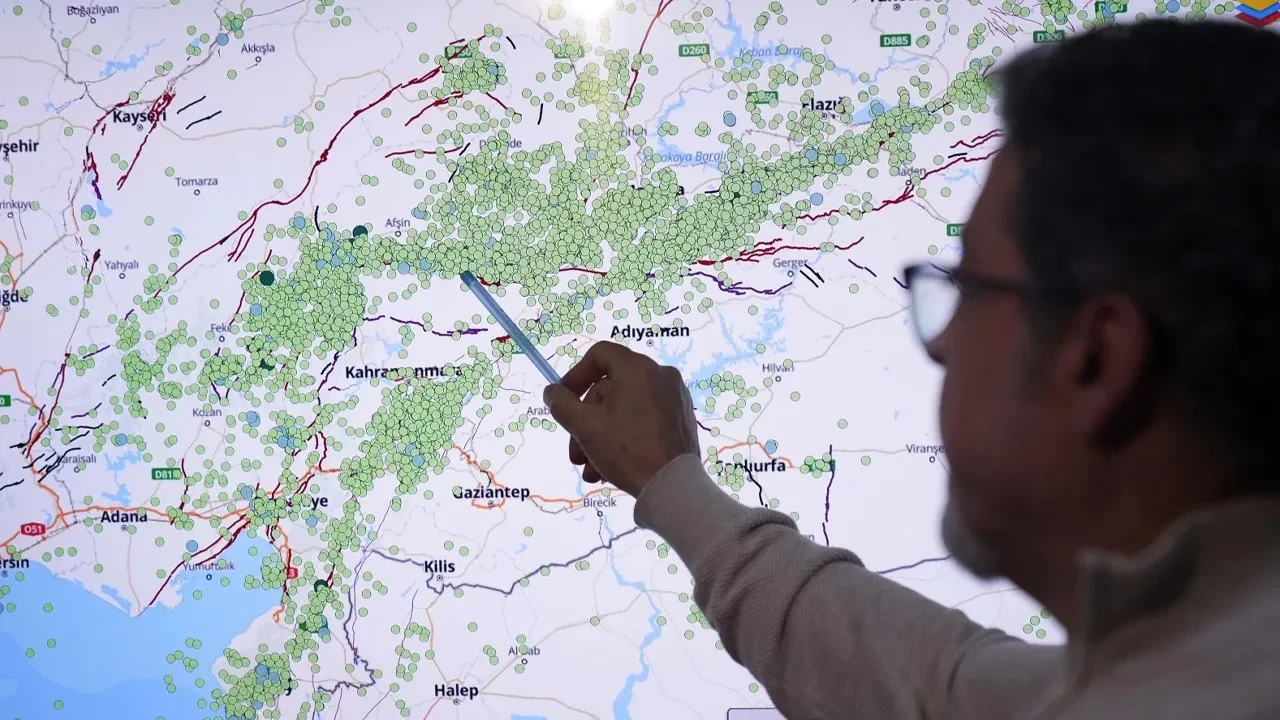 Uzman isim 6 Şubat depremlerinde kırılmayan 6 fayı açıkladı! 