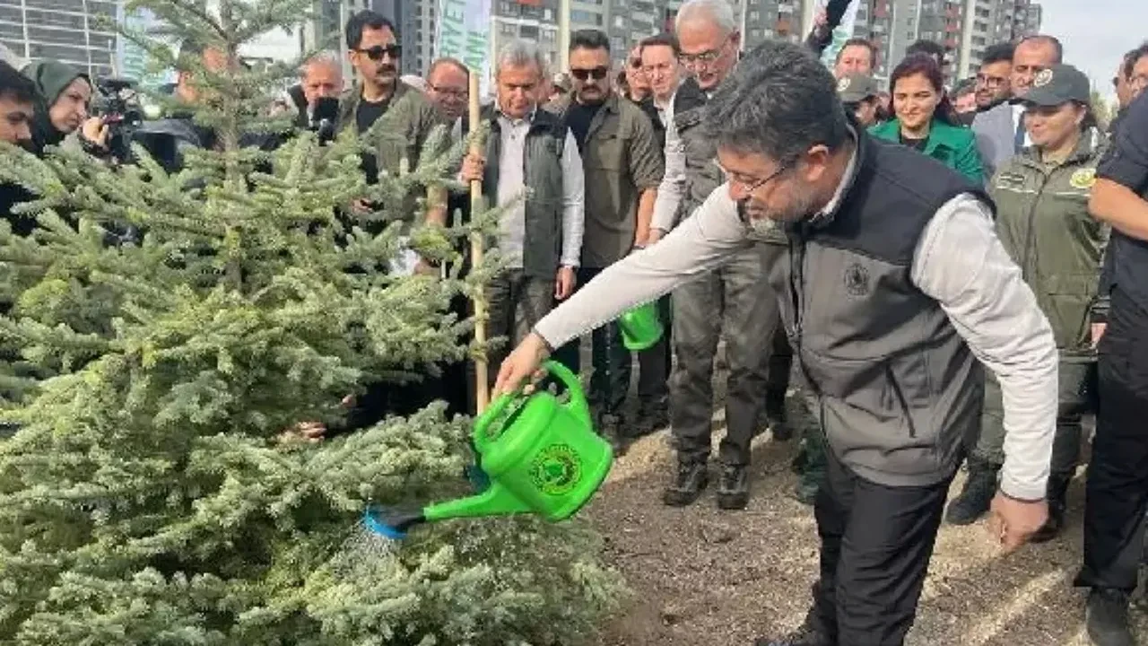 Bakan Yumaklı açıkladı: 517 milyon fidan ve tohumu toprakla buluşturduk