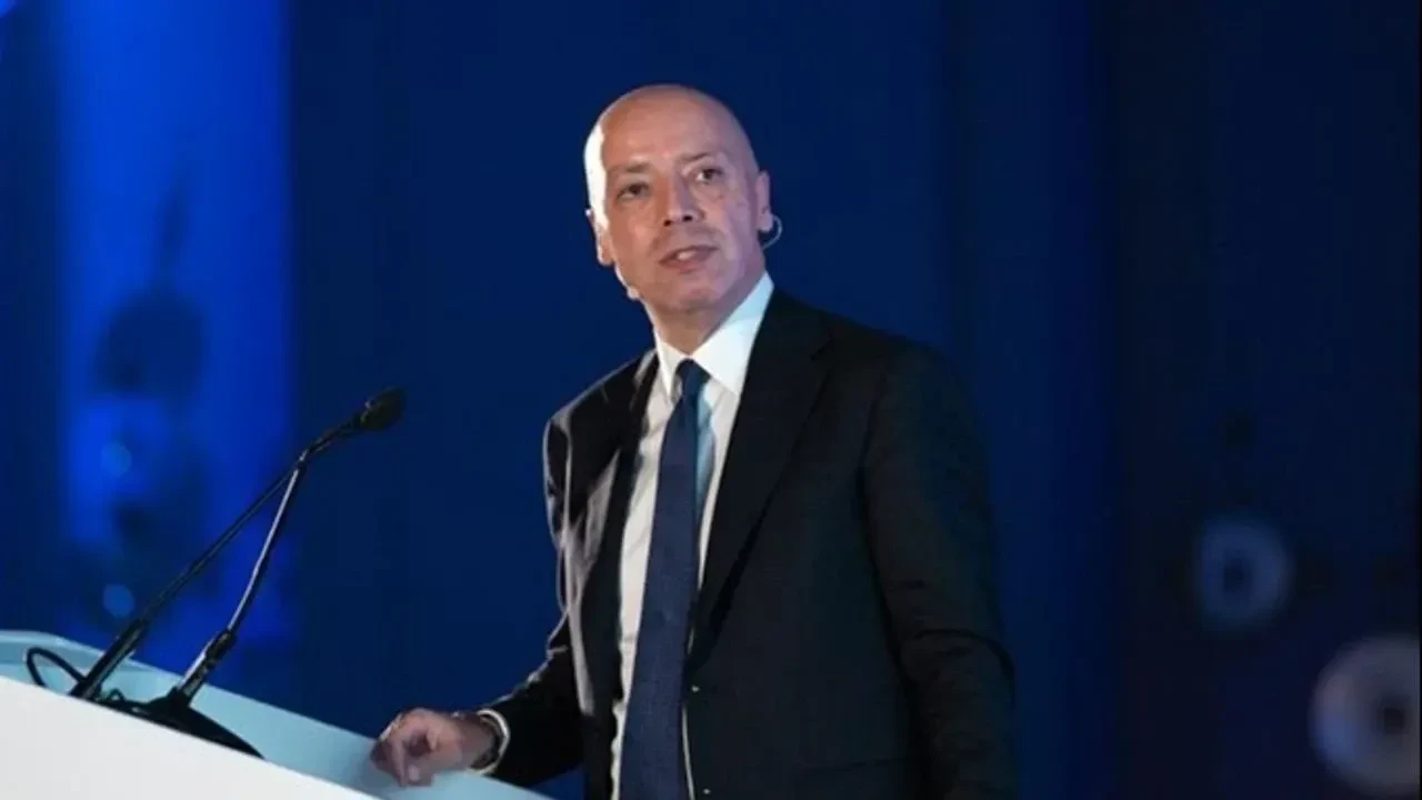 Fenerbahçe'de beklenen haberi Murat Salar verdi! İşte Bankalar Birliği'nden çıkış tarihi