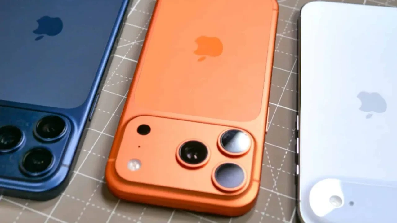 Uçakta iPhone kullananlar dikkat: Telefonunuz bir anda şekil değiştirebilir