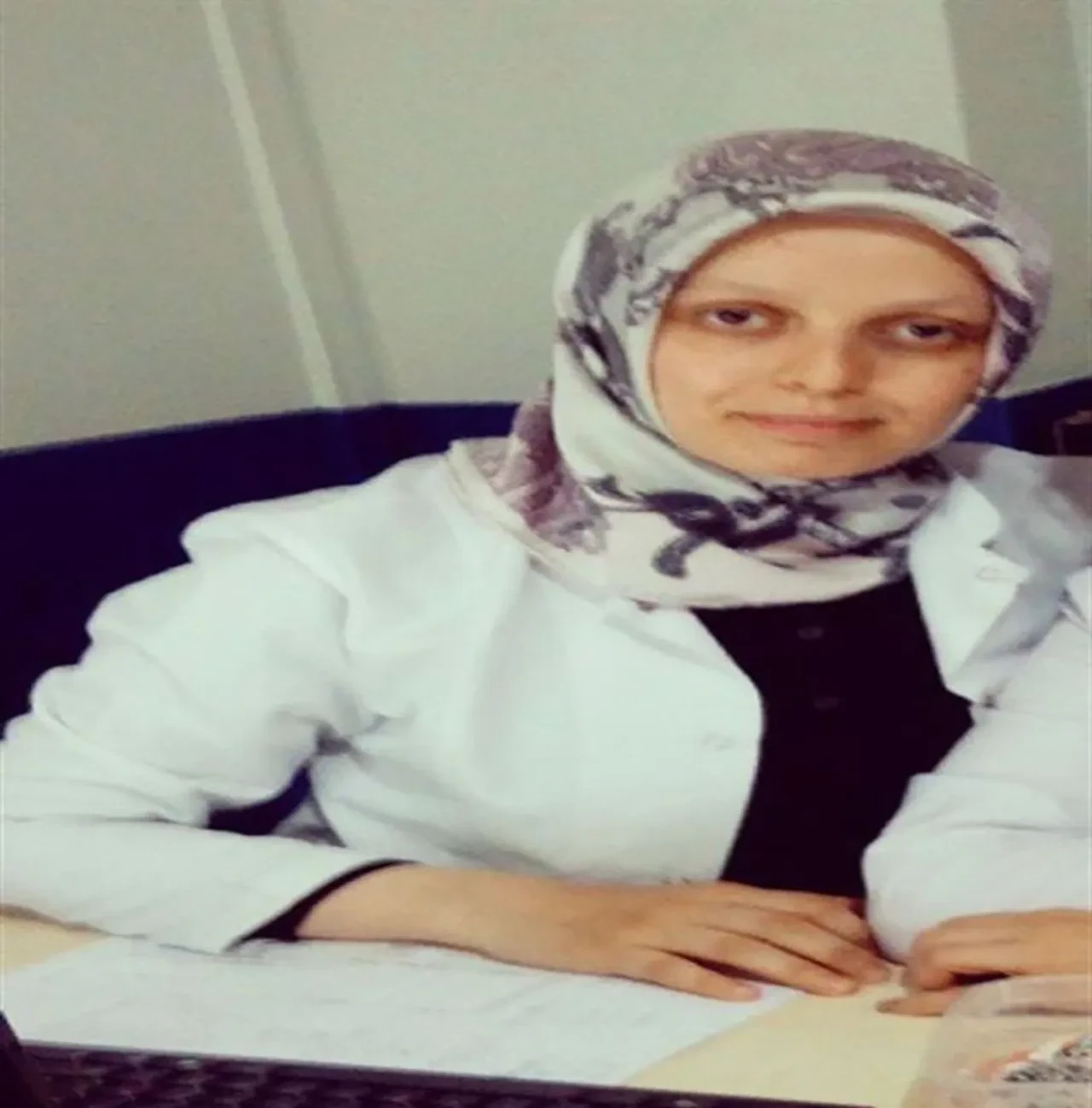 Eşini bıçaklayarak katletti! Kendini ihbar edip başında bekledi: 'Keşke ben ölseydim'