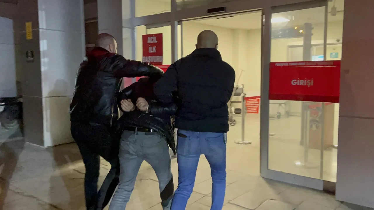 Eskişehir'de katliam gibi kaza! Yarış uğruna 3 genci ezerek öldürdü 