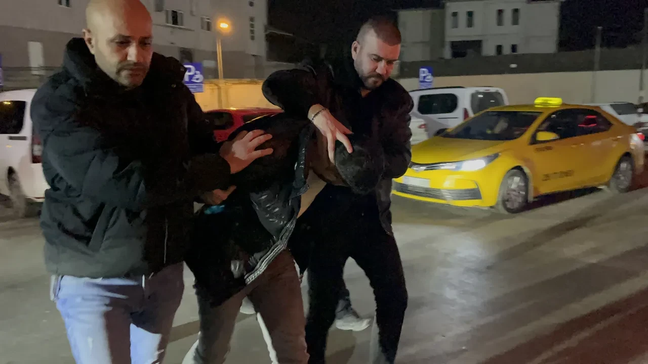 Eskişehir'de katliam gibi kaza! Yarış uğruna 3 genci ezerek öldürdü 