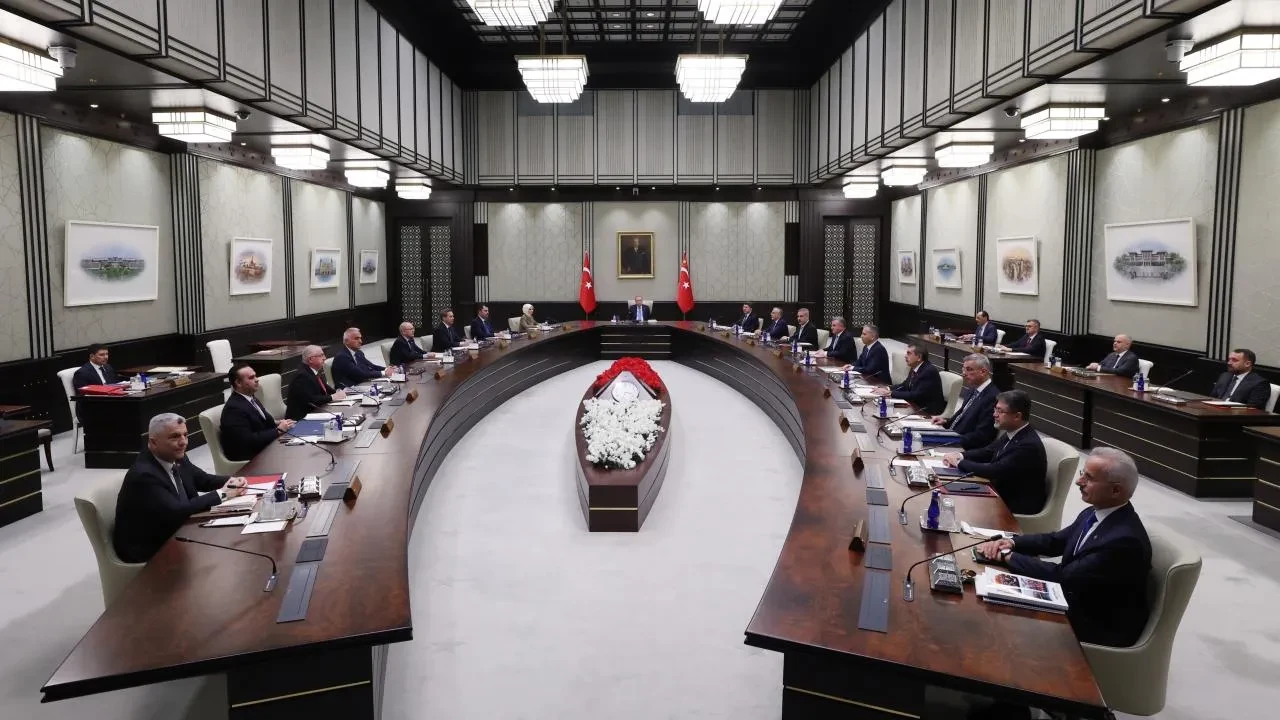 Kabine Toplantısı bekleniyor: KYK burs ücretleri 2026 ne kadar olacak, yüzde kaç zamlanacak?