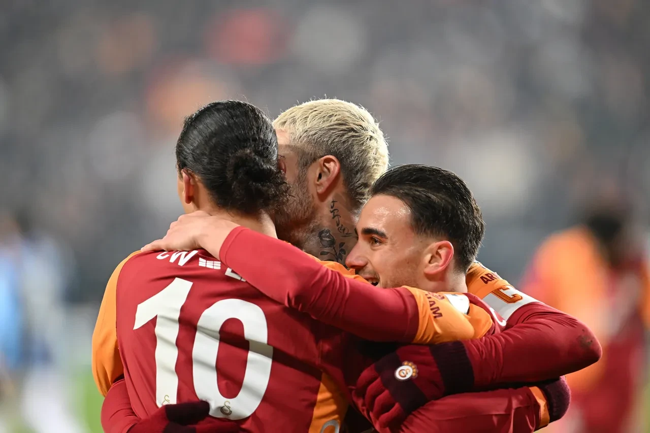 Süper Kupa'da final bileti Galatasaray'ın oldu! Galatasaray 4-1 Trabzonspor