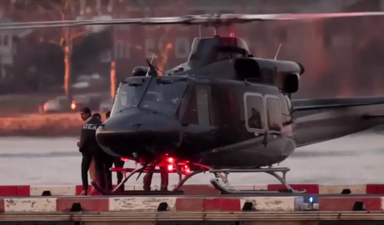 Venezuela devrik lideri Maduro ve eşi Cilia Flores mahkeme binasına böyle götürüldü