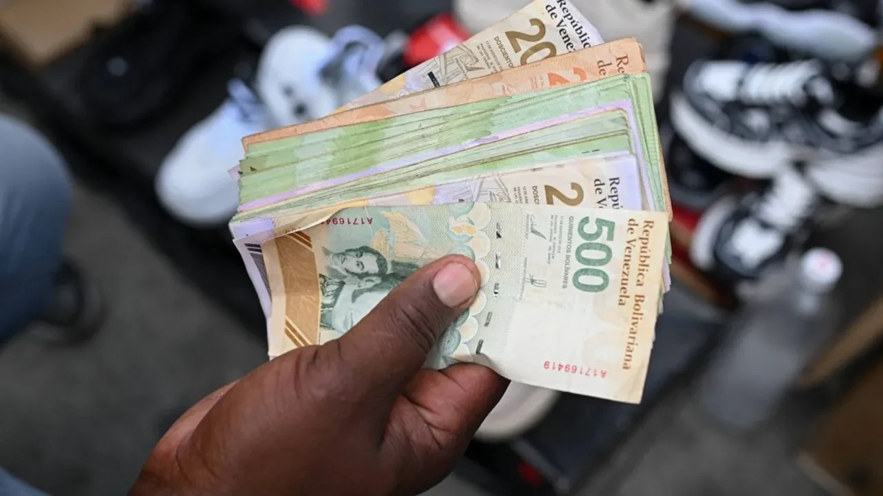 Yatırımcılar Venezuela’yı pas geçti, küresel piyasalarda ralli sürüyor