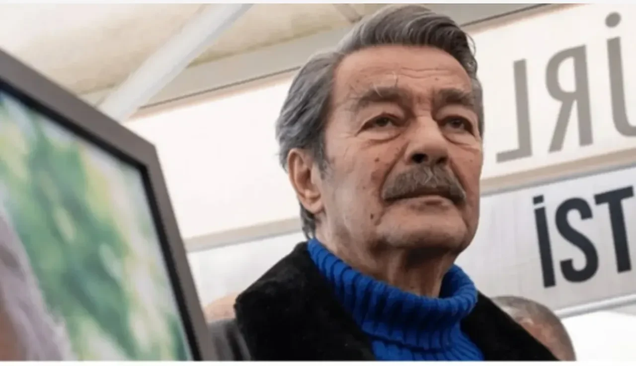 Beynine pıhtı atan Kadir İnanır ayağa kalktı! Son fotoğrafına yorum yağdı 