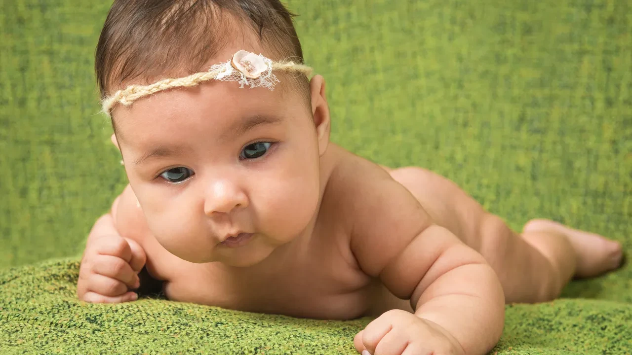 Çocuklarına koydukları isim başkasında yok! 2025’in en çok tercih edilen kız ve bebek isimleri belli oldu: İstatistikler şaşırttı