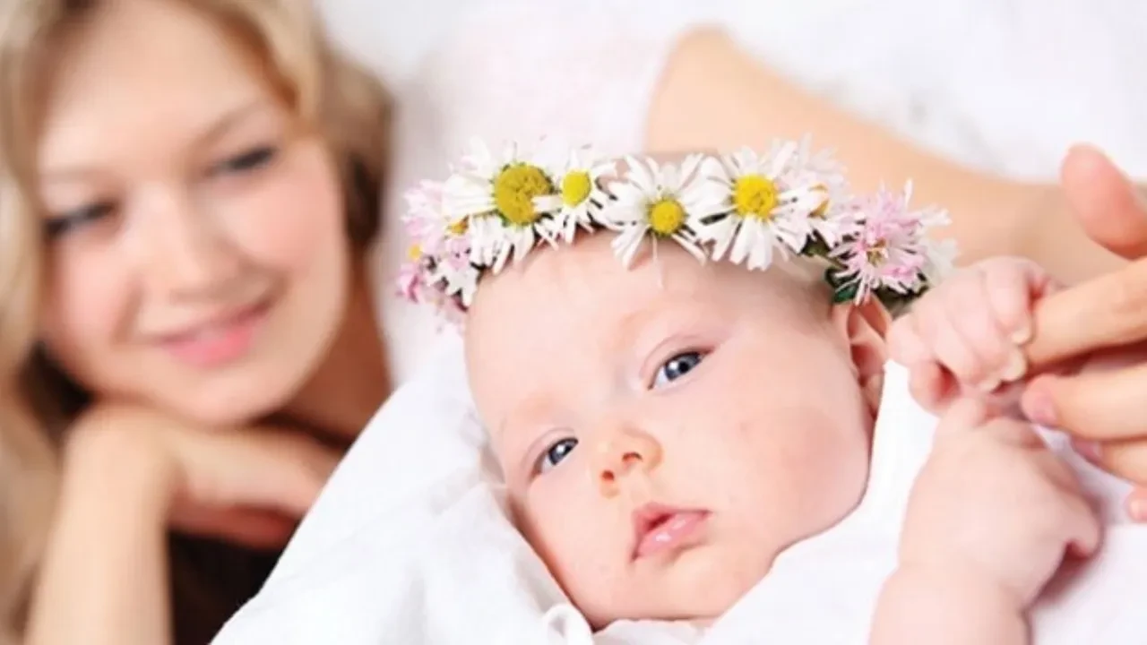 Çocuklarına koydukları isim başkasında yok! 2025’in en çok tercih edilen kız ve bebek isimleri belli oldu: İstatistikler şaşırttı