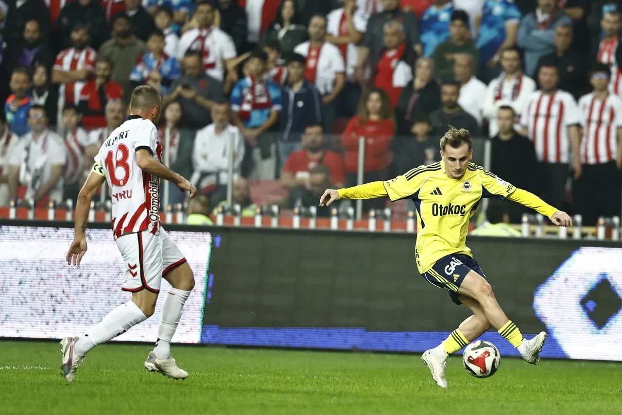 Fenerbahçe ile Samsunspor, final için sahaya çıkıyor! Dev maç öncesi muhtemel 11'ler