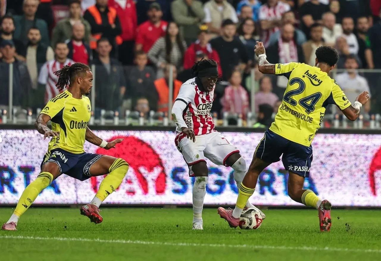 Fenerbahçe ile Samsunspor, final için sahaya çıkıyor! Dev maç öncesi muhtemel 11'ler