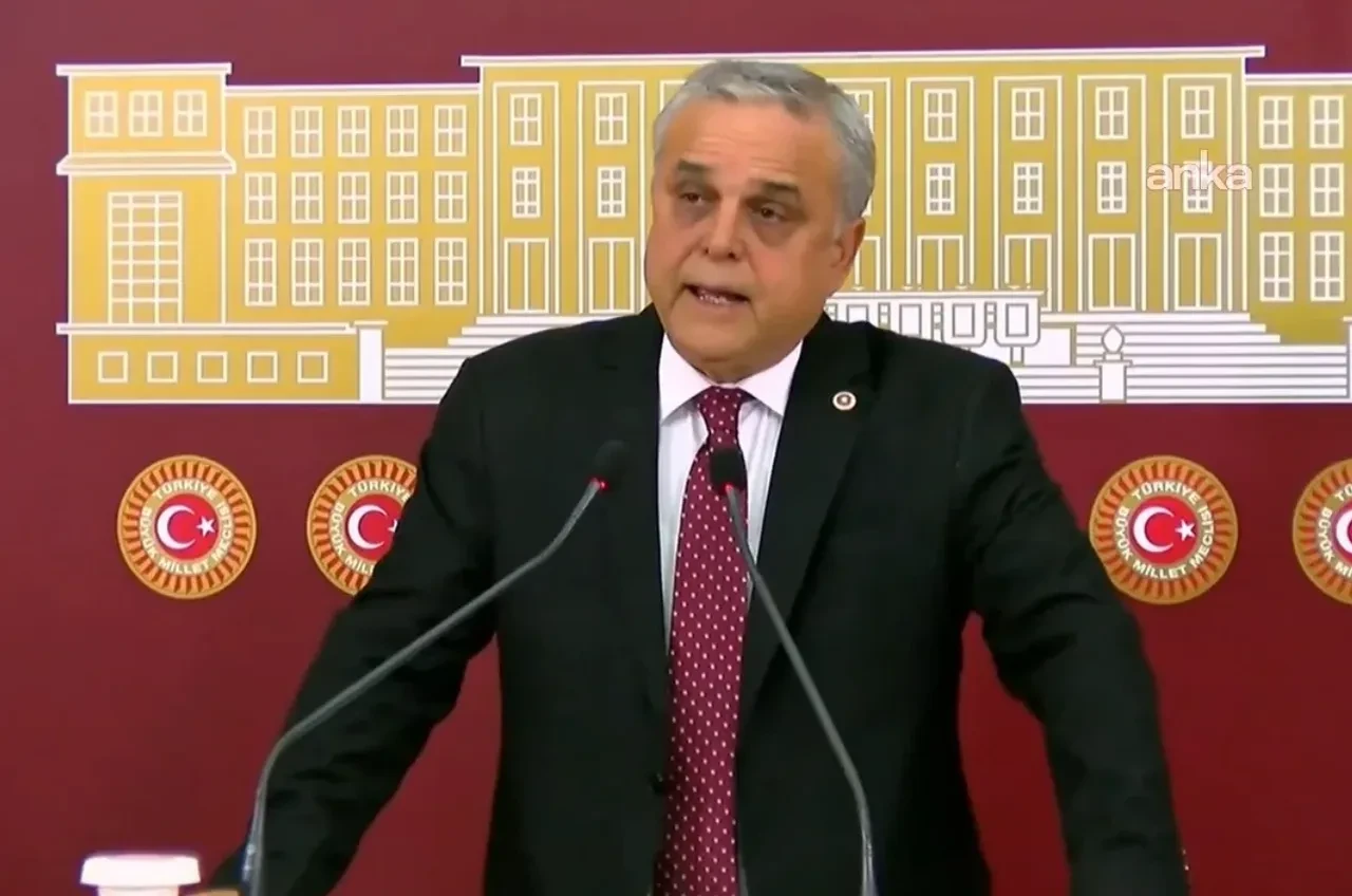 İstanbul Milletvekili İsa Mesih Şahin AK Parti'ye katılacağını TGRT Haber ekranlarında duyurdu! 