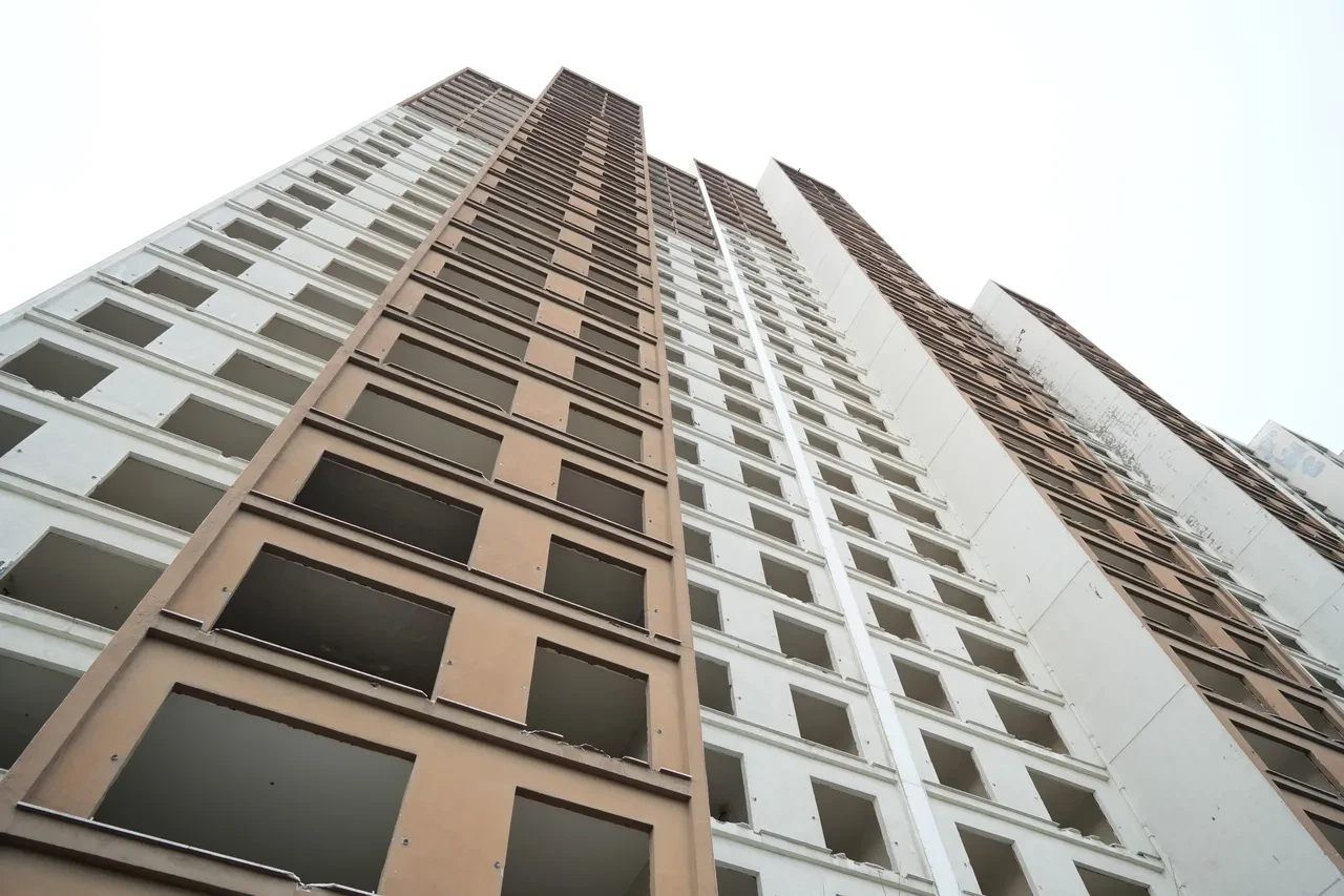 İstanbul'un ortasında gökdelen mezarlığı! İçeriden gelen görüntüler şoke etti