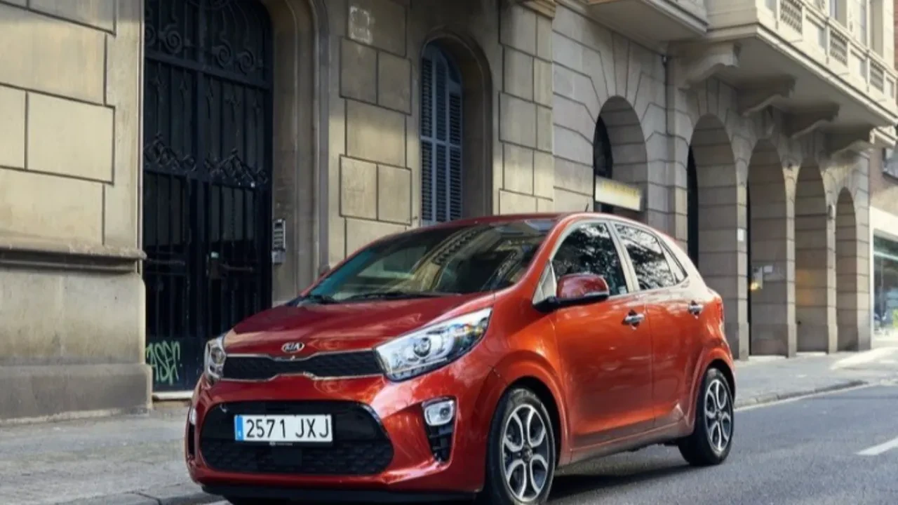 Kapış kapış gidiyor! Hem genç hem uygun fiyatlı: İşte en ucuz ikinci el otomobiller 