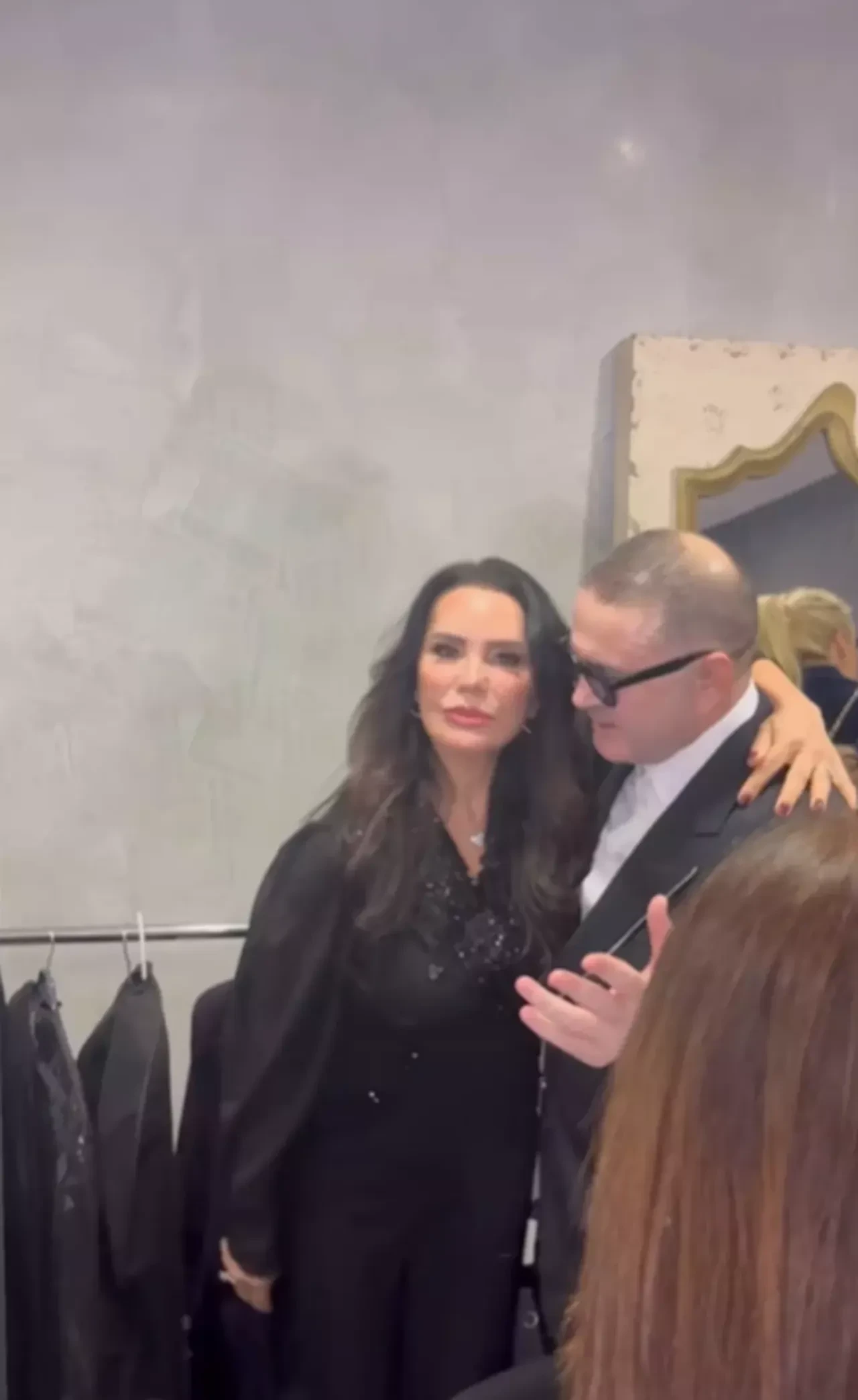 Serpil Çakmaklı yıllar sonra ortaya çıktı! Hayranlarına müjdeli haberi verdi 