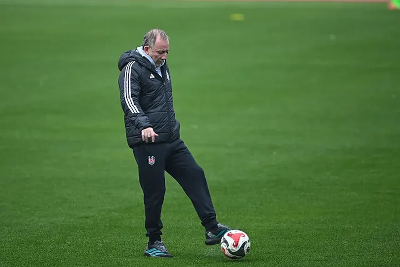 Sol bek transferinde ters köşe! Sergen Yalçın aradığı ismi İtalya'da buldu: İşte o sürpriz isim