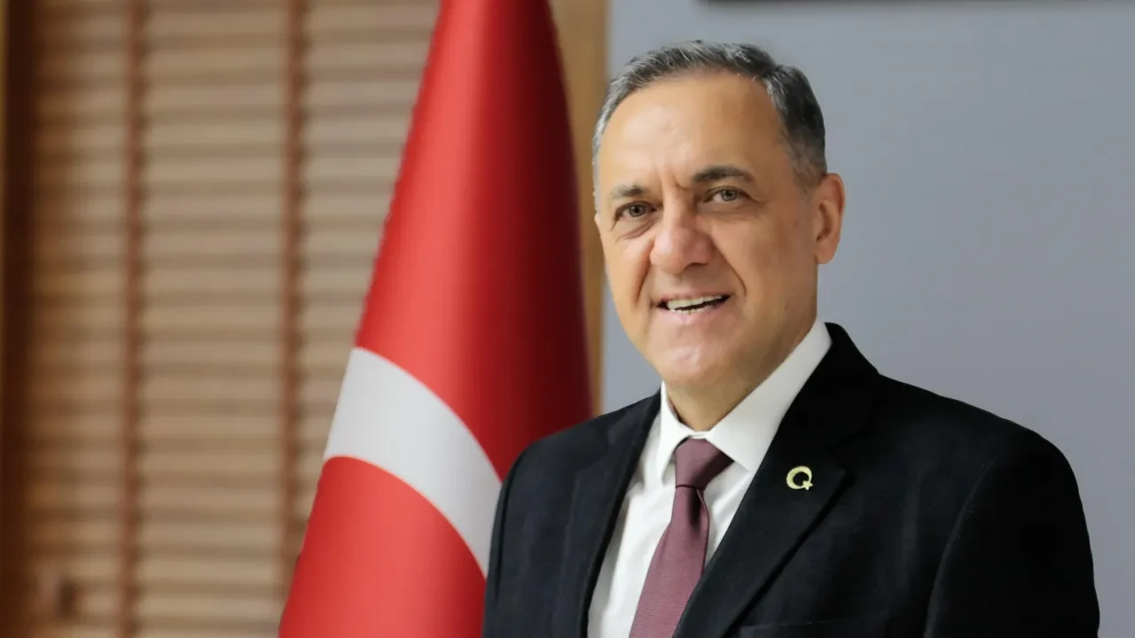 Ahmet Hamdi Usta kimdir, nerenin valisiydi? Yalova Valisi Usta'nın hayatına dair bilgiler