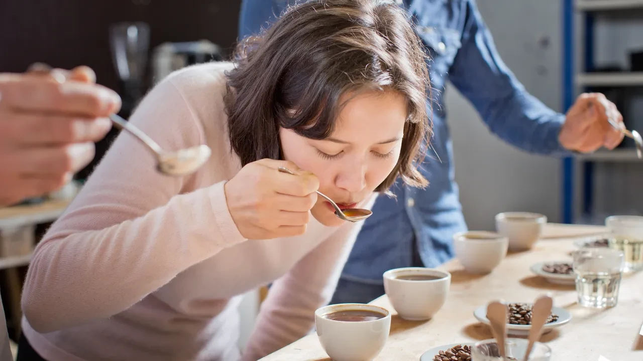 Diploması yok, maaşı çok! Dünyanın en tuhaf meslekleri hayal gücünü zorluyor
