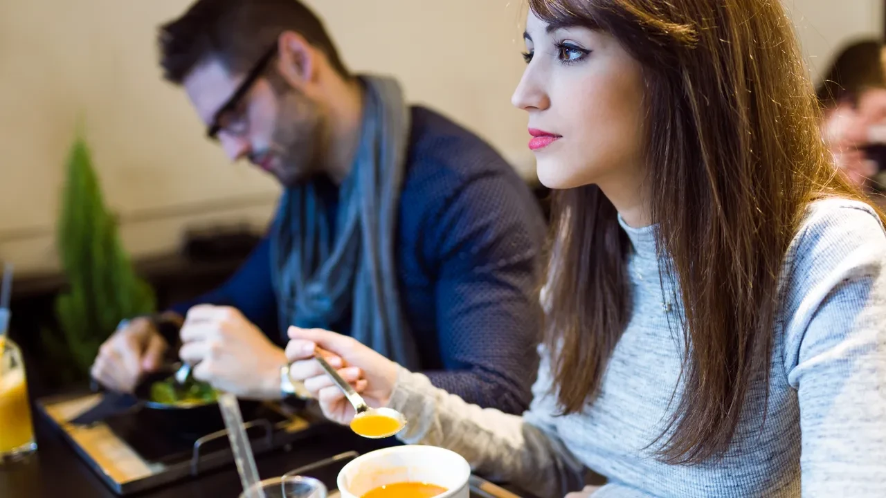 Diploması yok, maaşı çok! Dünyanın en tuhaf meslekleri hayal gücünü zorluyor