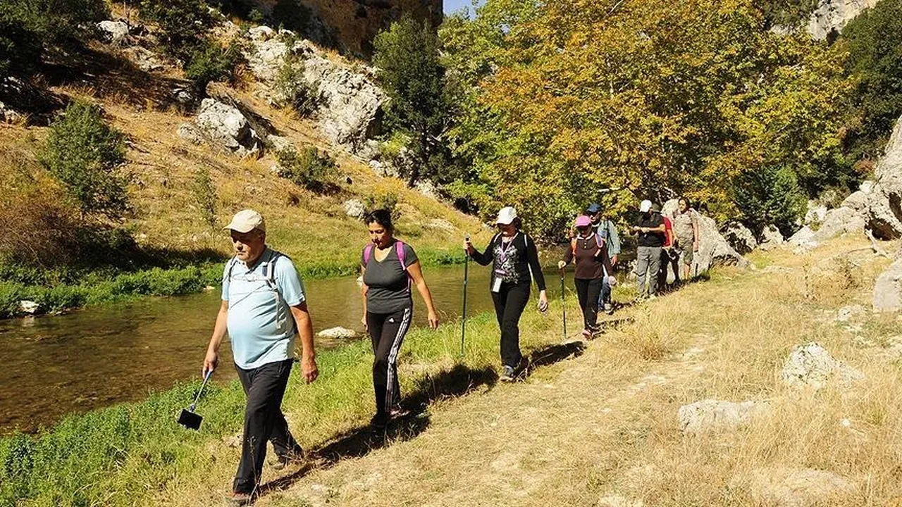 Dünya yürüyor, Türkiye şaşırtıyor! En çok yürüyen ülkeler belli oldu! Bakın kaçıncı sıradayız