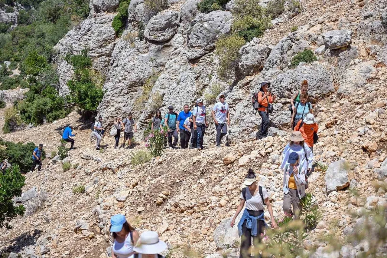 Dünya yürüyor, Türkiye şaşırtıyor! En çok yürüyen ülkeler belli oldu! Bakın kaçıncı sıradayız