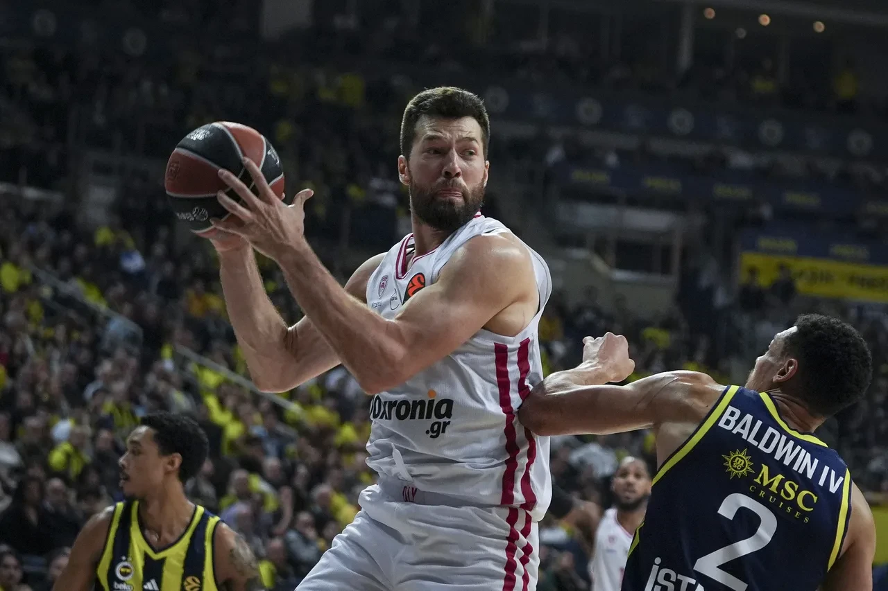 Fenerbahçe Beko Olympiakos maç skoru kaç kaç? EuroLeague'de peş peşe 4. Galibiyet