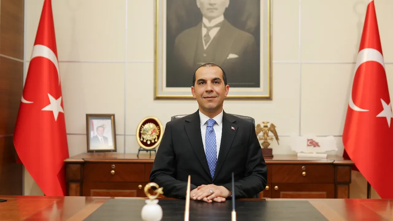 Mustafa Fırat Taşolar kimdir, aslen nereli? Iğdır Valisi olarak atanan Mustafa Fırat Taşolar’ın eski görevleri