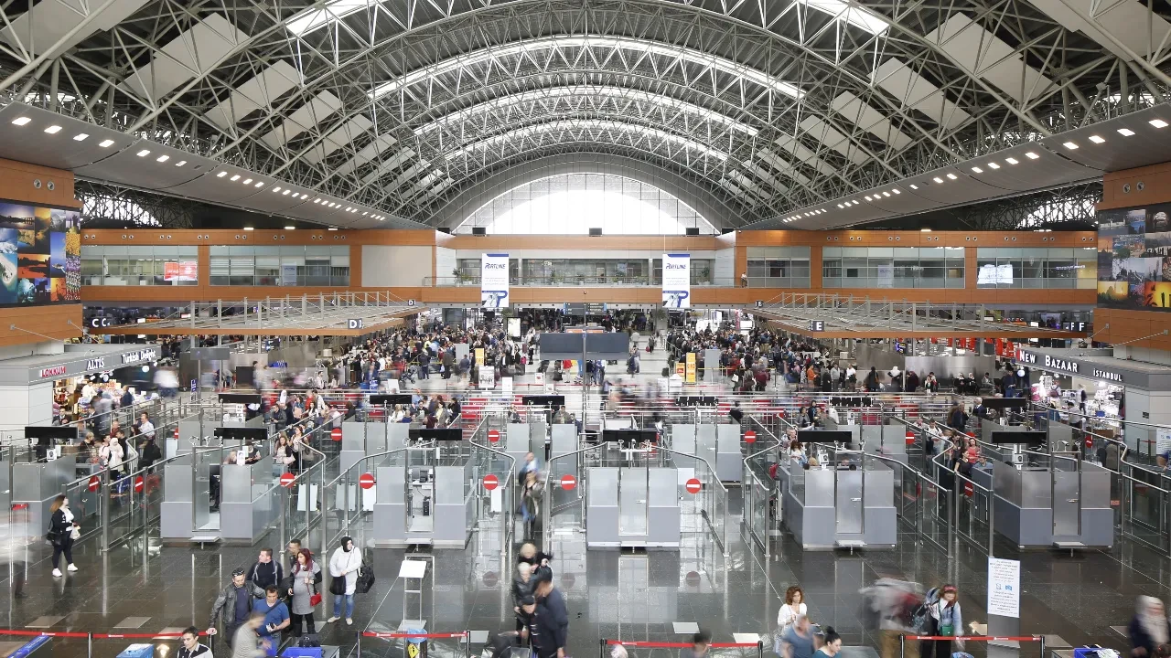 Sabiha Gökçen’de 2025 yılı rekorlarla kapandı: HEAŞ’tan dev projeler ve kesintisiz hizmet!