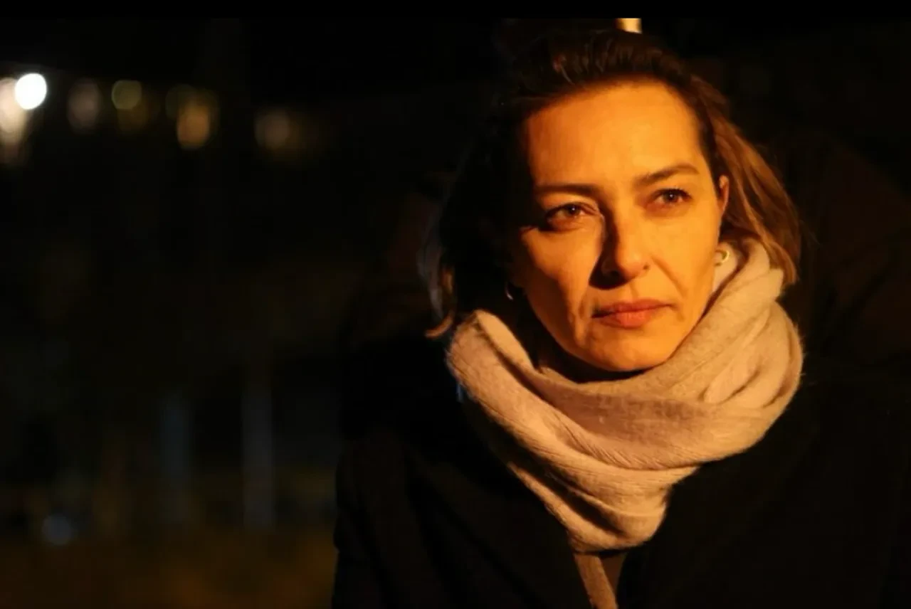 Ayça Bingöl Kıskanmak dizisinin kadrosunda 