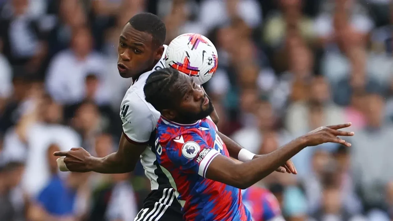 Beşiktaş'tan Premier Lig çıkartması: Savunmaya Fransız kulesi!