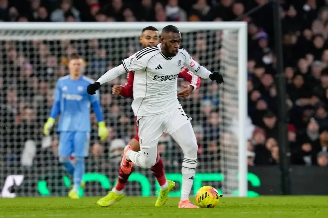 Beşiktaş'tan Premier Lig çıkartması: Savunmaya Fransız kulesi!