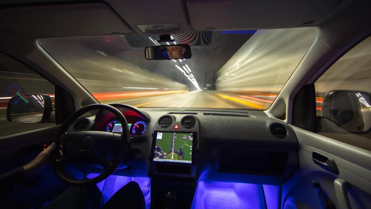 Eller ve gözler serbest kalacak! Ford otonom yarışına dahil oldu: 2028’de otomobiller kendisi gidecek