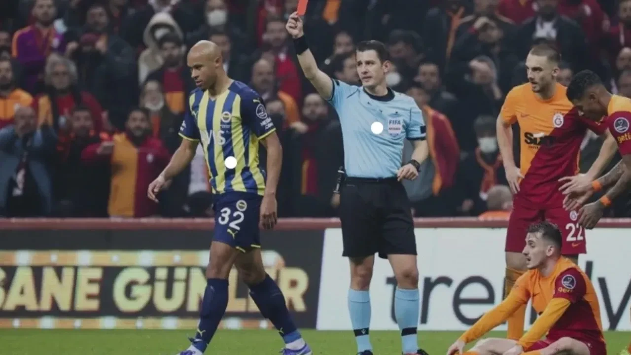 Halil Umut Meler'in yönettiği Galatasaray Fenerbahçe maçları kaç kaç bitti?