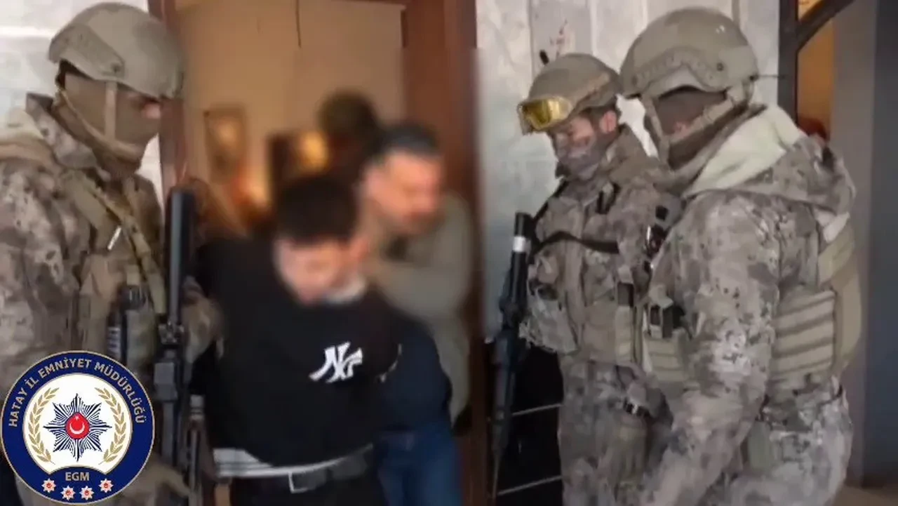 Kazdıkça kilo kilo altın çıktı! Ekipler 4 farklı noktada 24 milyonluk altın buldu