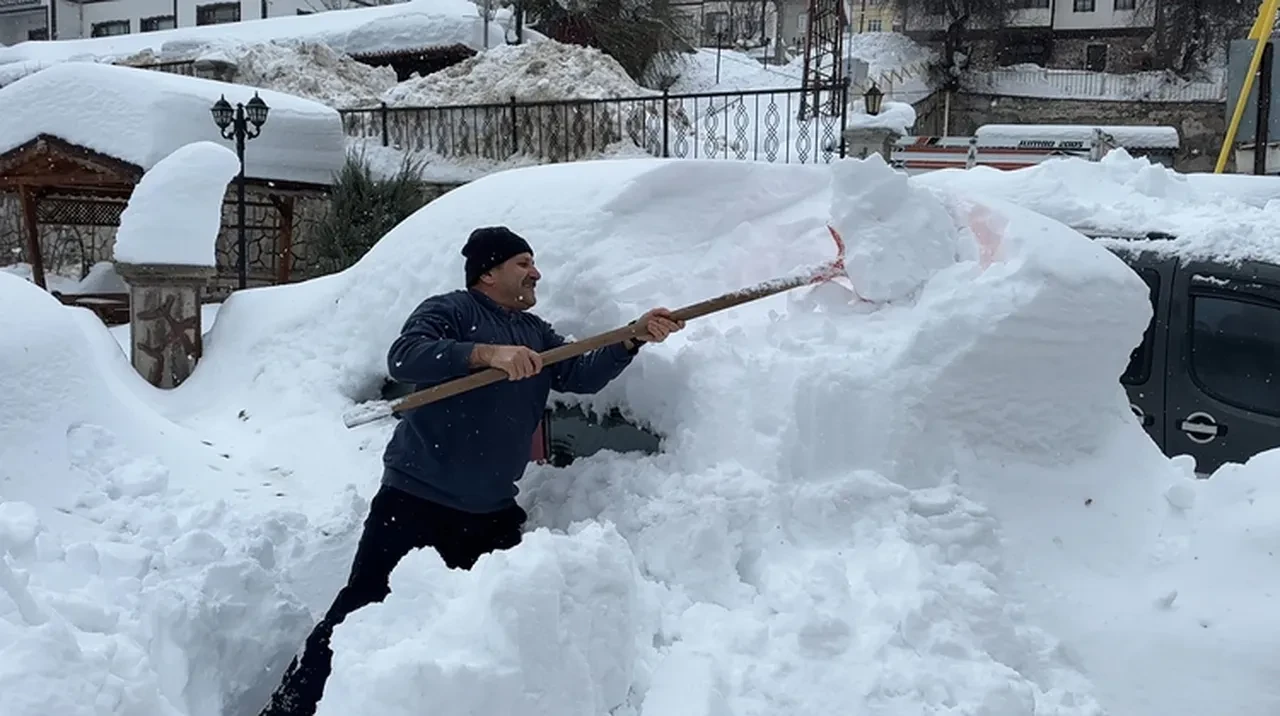 Yarın kar var mı, yağacak mı? İstanbul için kar uyarısı