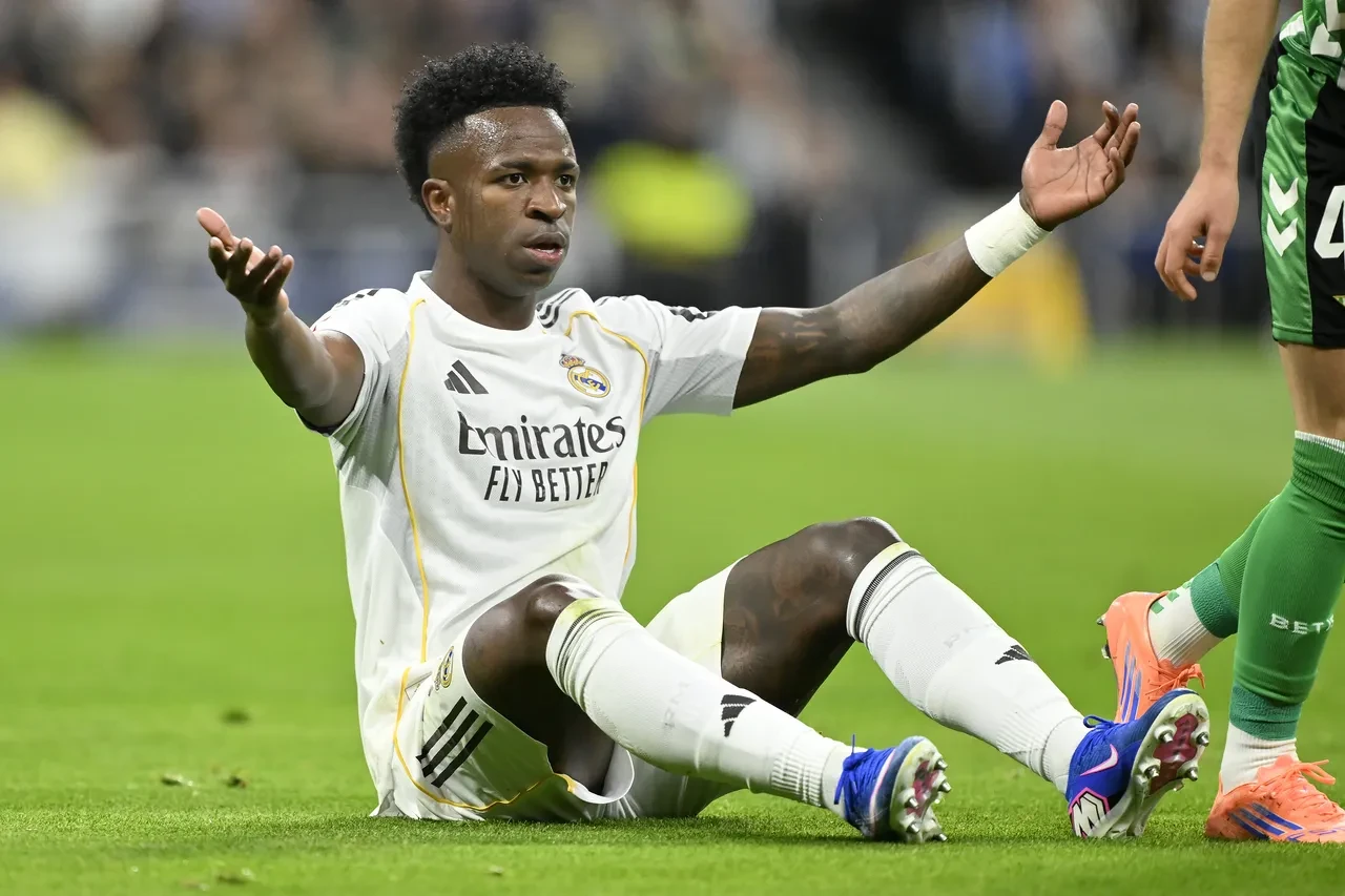 Arda Güler oyuna girerken ortalık karıştı! "Seni kovacak, bunu unutma"