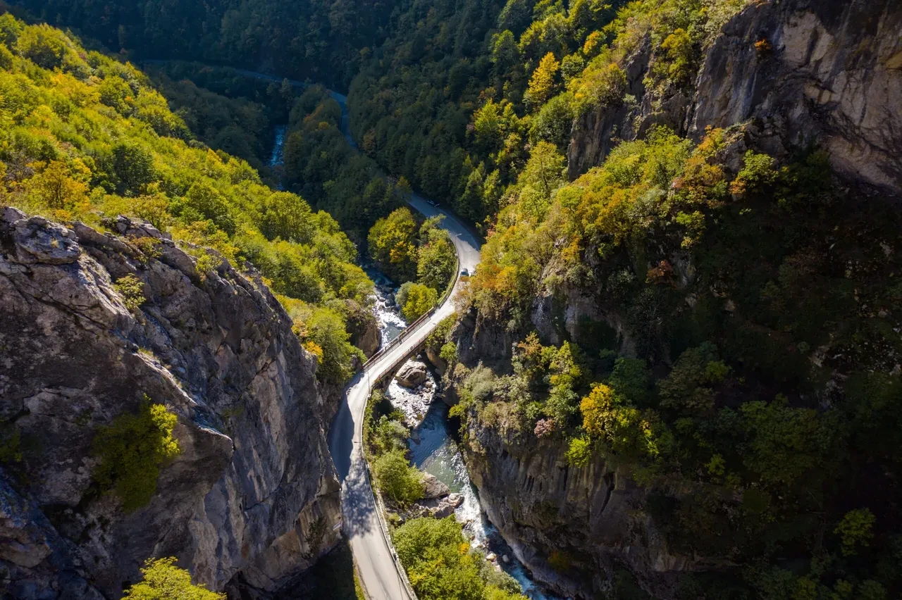 Peja (İpek) Rugova Kanyonu