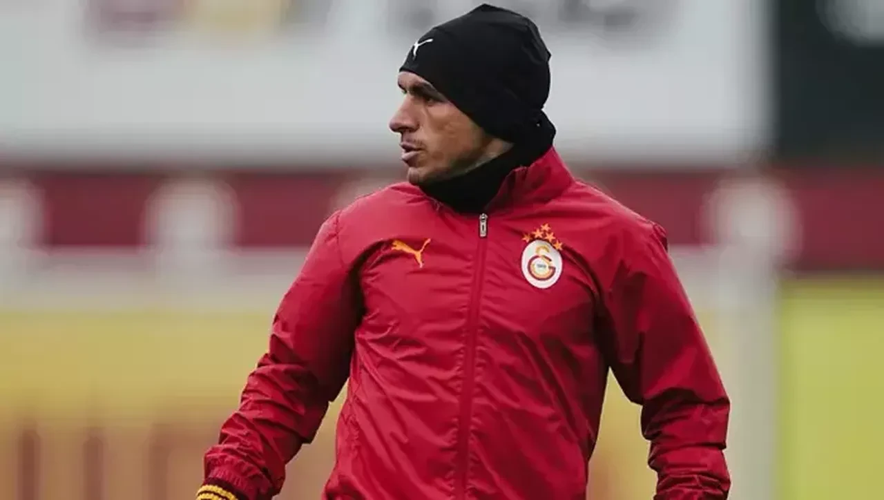 Galatasaray iki yıldız için de masada! Bonservis bedelleri de ortaya çıktı: Transferde sona gelindi