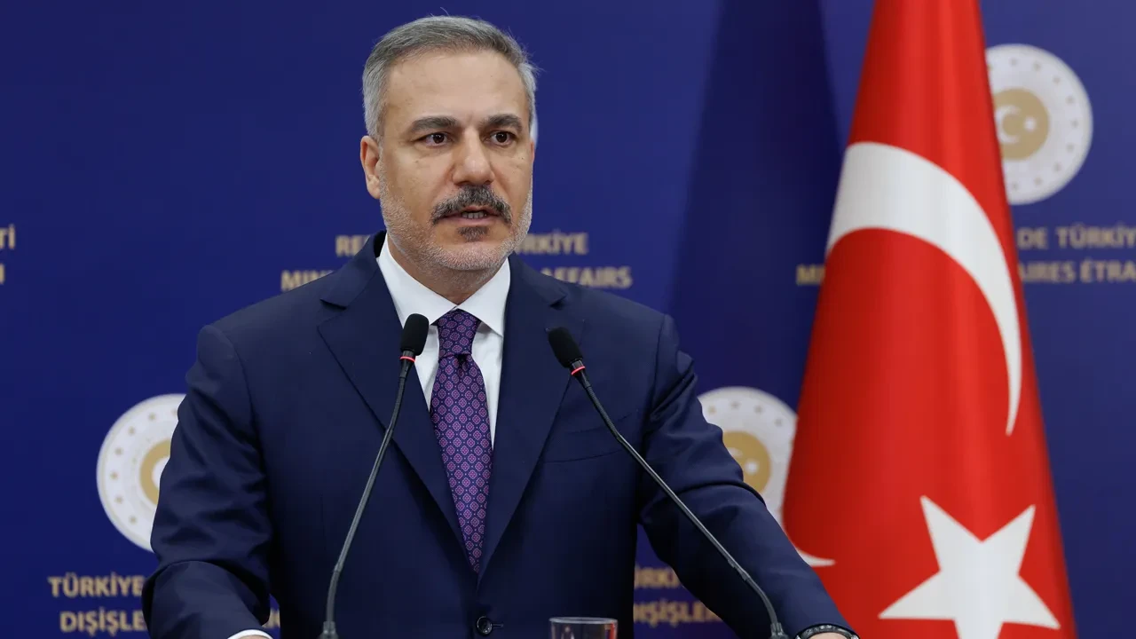 Hakan Fidan Suriye'deki gerilimi yorumladı: YPG diyalogdan değil güçten anlar