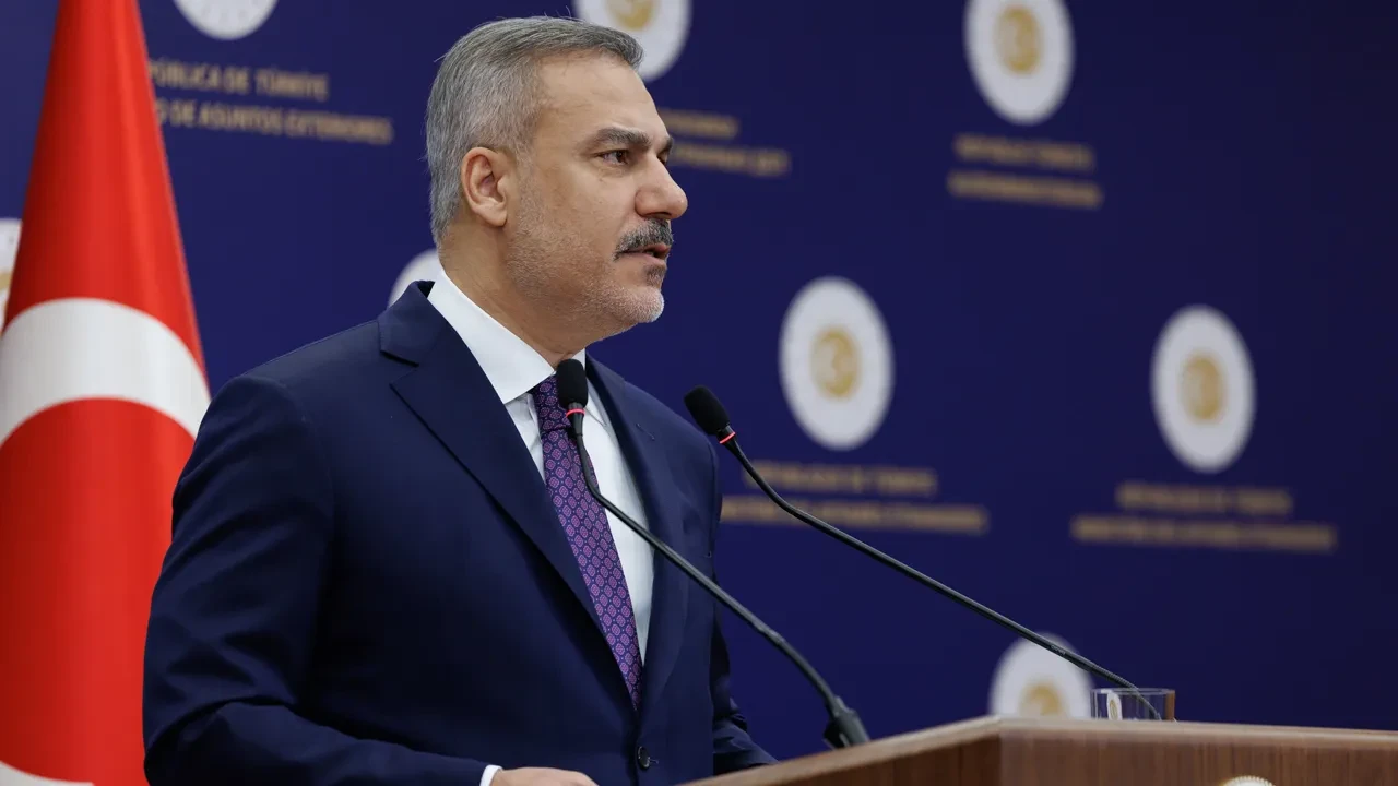 Hakan Fidan Suriye'deki gerilimi yorumladı: YPG diyalogdan değil güçten anlar