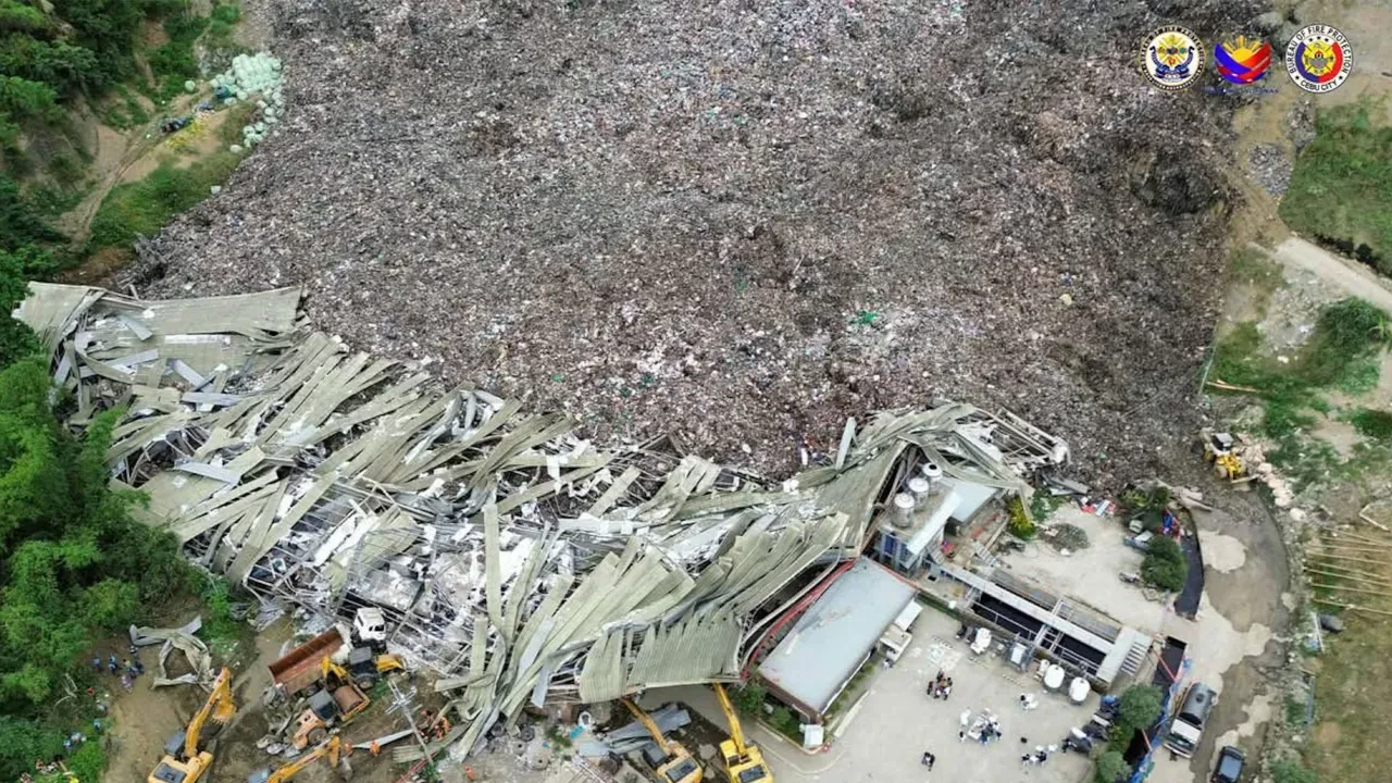 Onlarca kişi çöp dağının altında kaldı: Ölü ve çok sayıda kayıp var!