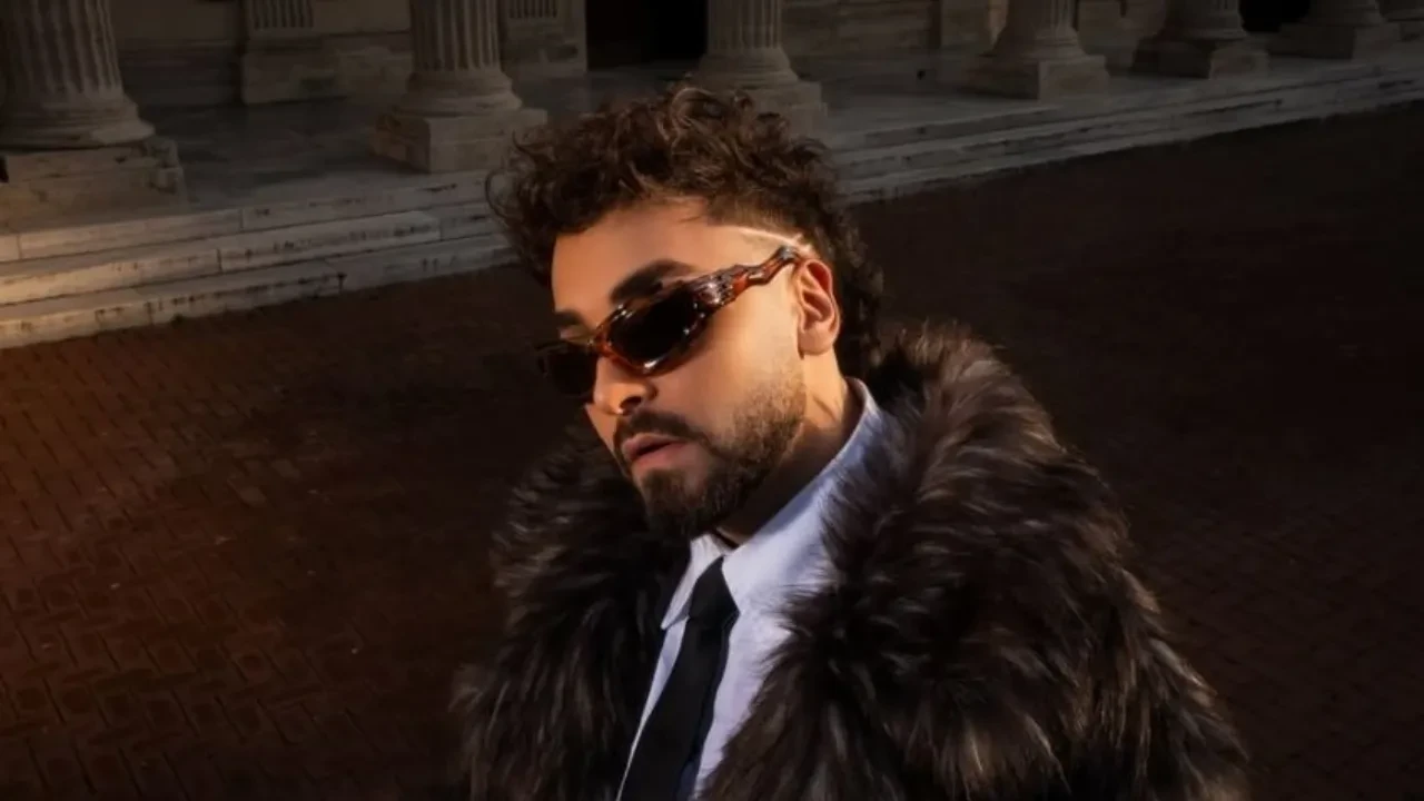 Sefo'nun gizemli sevgilisi tanıdık çıktı! Emircan İğrek'in paylaşımları merak konusu oldu