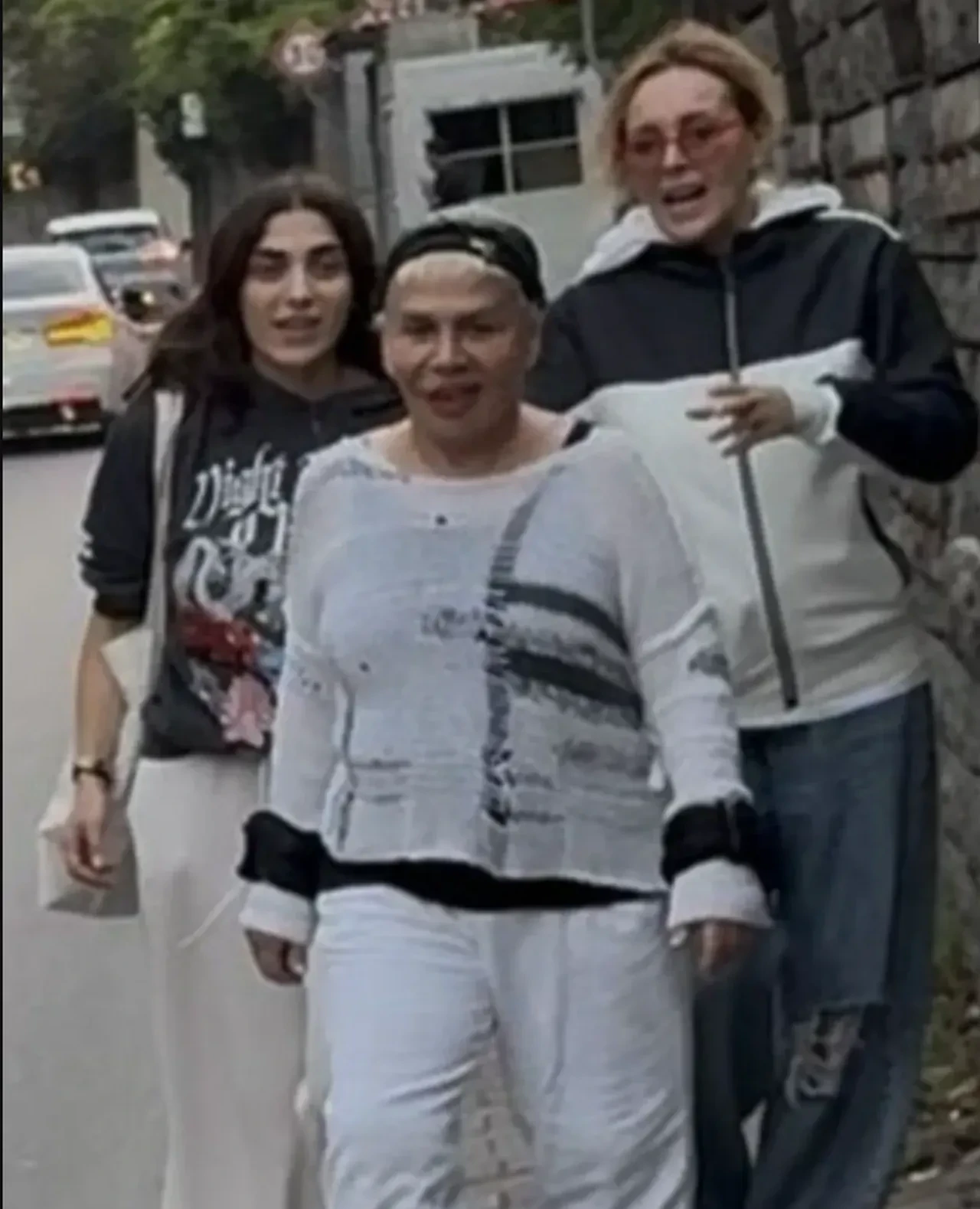 Sezen Aksu'nun Covid-19 testi pozitif çıktı! Kanlıca'daki yalısında karantinaya girdi 