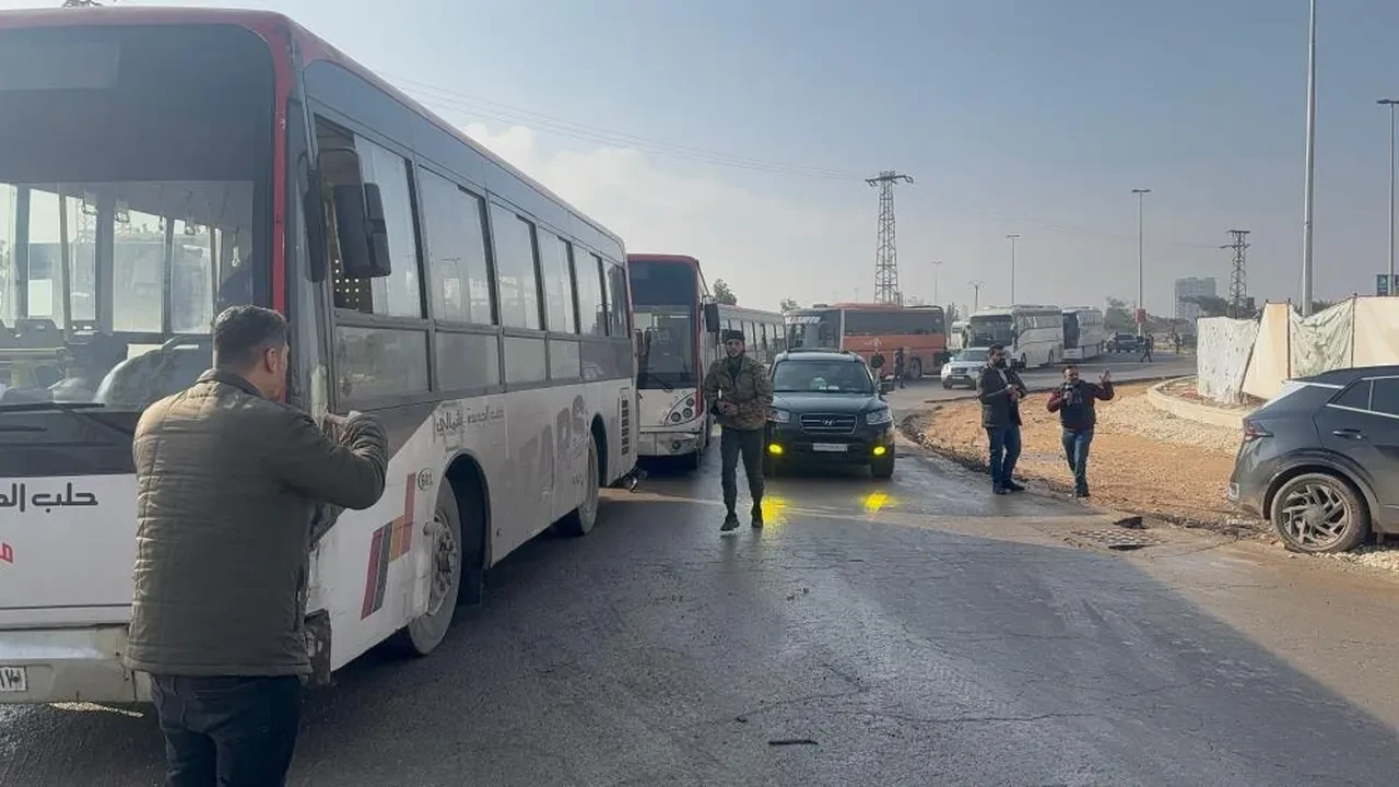 Suriye ordusunun terör örgütü YPG'ye verdiği süre doldu! Halep terörden temizleniyor